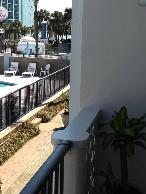 Pool Front & Across From Beach Myrtle Beach Dış mekan fotoğraf